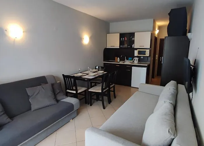 Apartment Sunset 3 -